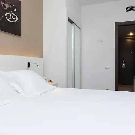 Otel Urh Ciutat De