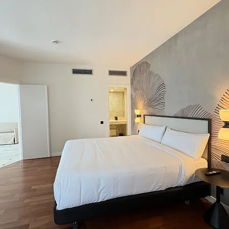 Otel Urh Ciutat De
