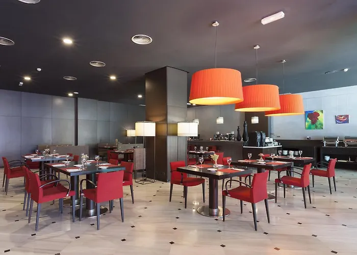 Urh Ciutat De Hotel