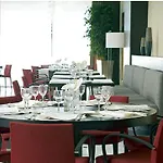 Urh Ciutat De Hotel