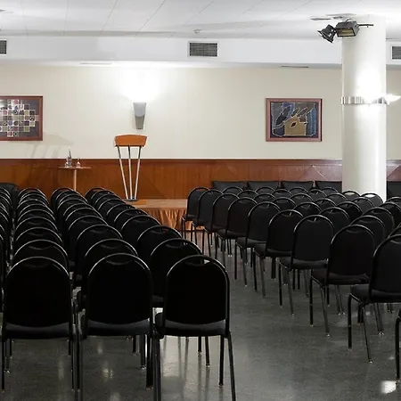 Urh Ciutat De Otel 4*