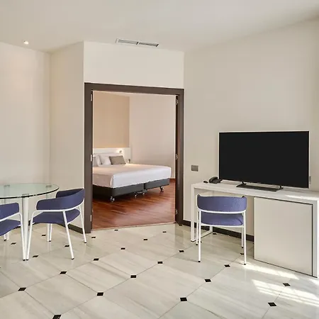 Otel Urh Ciutat De 4*