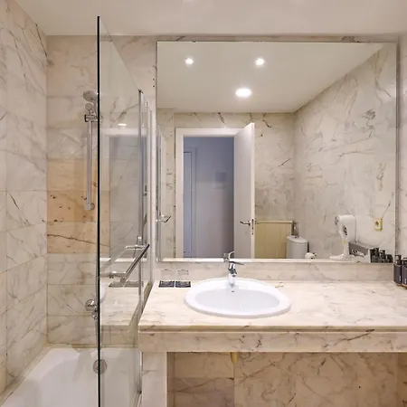Urh Ciutat De Otel