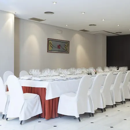 Urh Ciutat De Hotel