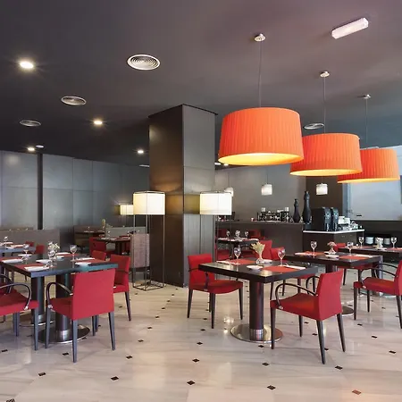 Urh Ciutat De Hotel