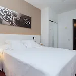 Hotel Urh Ciutat De 4*