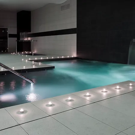 Urh Ciutat De Hotel 4*