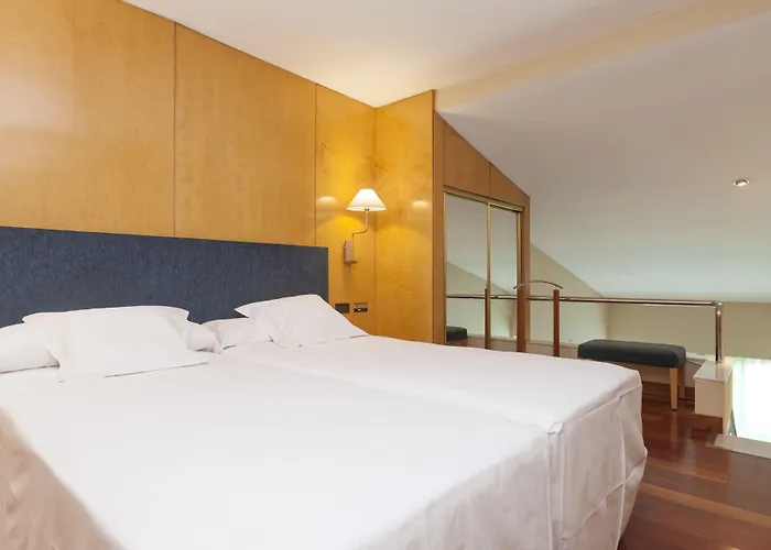 Urh Ciutat De Отель Матаро